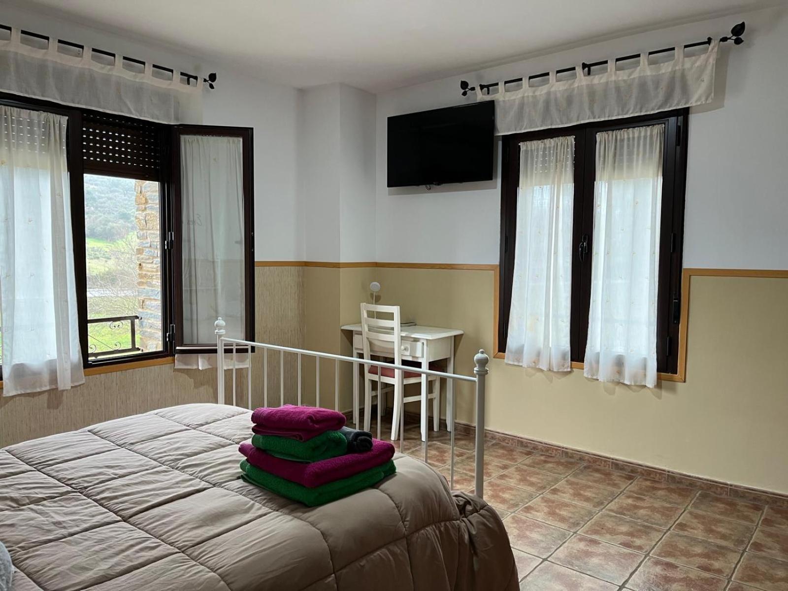 Casa Rural Al-Mofrag Y Apartamentos El Mirador De Monfraguee Villarreal de San Carlos Buitenkant foto