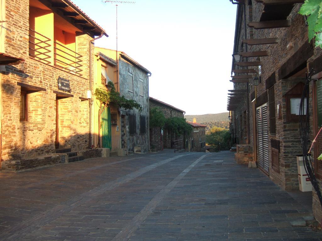 Casa Rural Al-Mofrag Y Apartamentos El Mirador De Monfraguee Villarreal de San Carlos Buitenkant foto